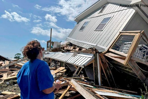 Estados Unidos registra hasta el domingo más de cien muertes por el huracán Helene