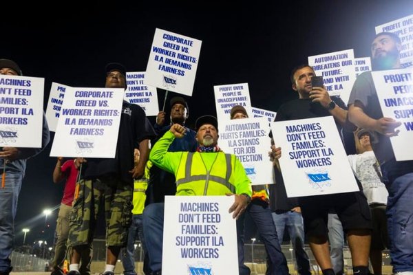 Huelga en puertos de Estados Unidos por falta de mejoras salariales y condiciones laborales