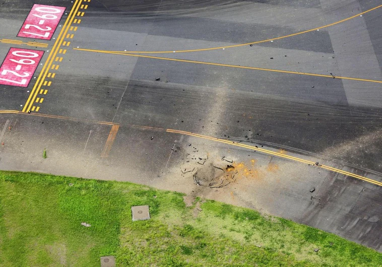 Una bomba de la Segunda Guerra Mundial explota en un aeropuerto de Japón y obliga a suspender los vuelos