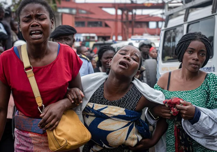 Tragedia en el Congo: mueren decenas de personas tras hundirse un barco en un lago