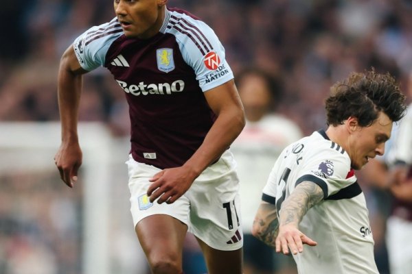 El Aston Villa y el Manchester United empataron sin goles