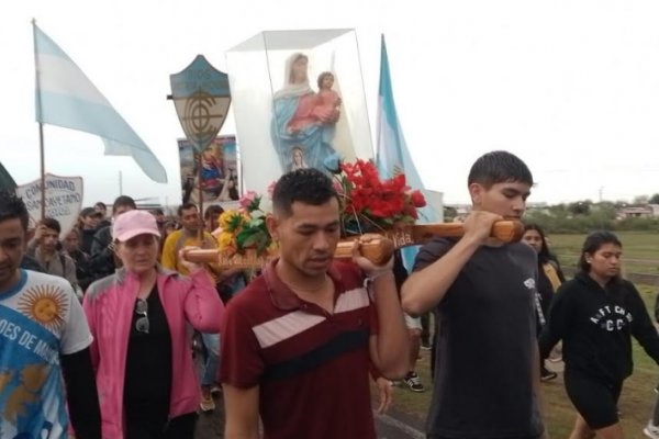 Día de la Virgen del Rosario: la fe pudo más que la lluvia y el agotamiento