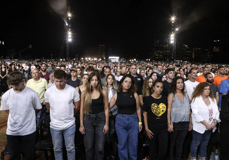 Israel conmemora el 7 de octubre bajo ataques desde Gaza, Líbano y Yemen