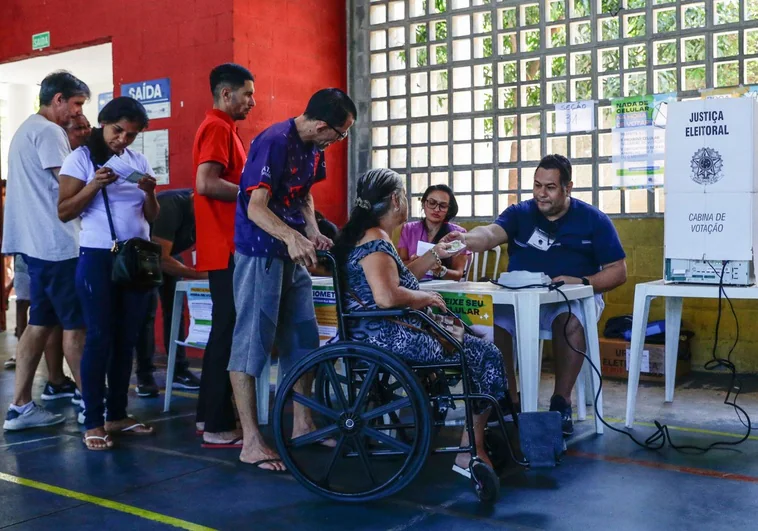 Los resultados de las municipales de Brasil muestran un país menos polarizado de lo esperado