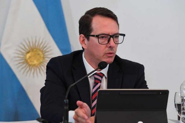 Funcionarios del Gobierno sostuvieron en Diputados que el equilibrio fiscal «es innegociable»