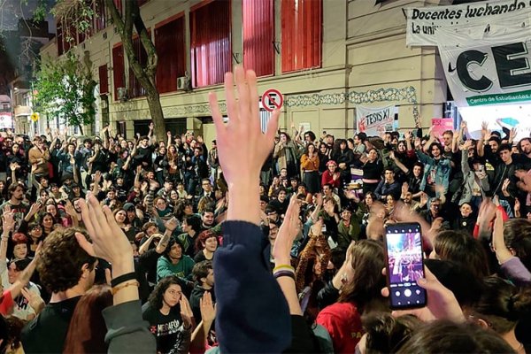 Buenos Aires: estudiantes toman facultades para rechazar el veto a la ley de financiamiento