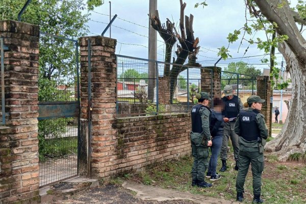 Detienen a un hombre y una mujer vinculados a la explotación sexual y laboral de dos menores de edad