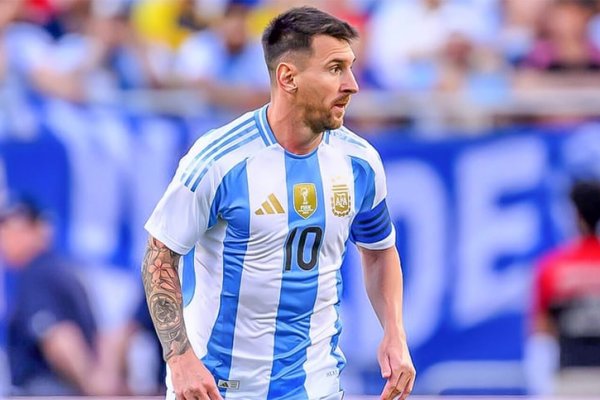 Messi y la Selección critican el estado del campo de juego en el empate ante Venezuela