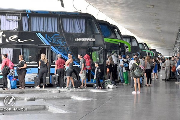 Choferes de larga distancia: la UTA tomará medidas de fuerza si no hay acuerdo para el 16 de octubre