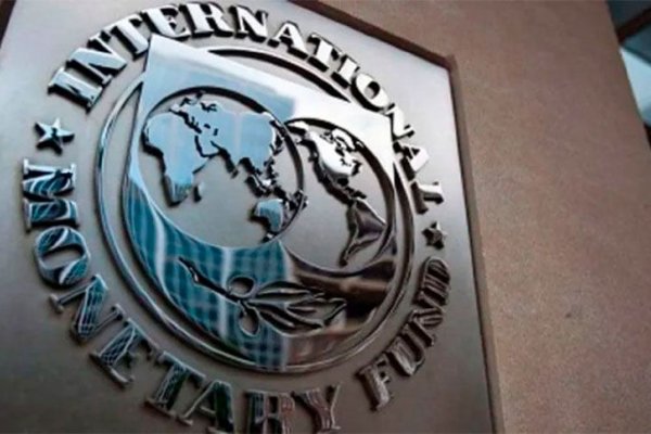 El FMI redujo los sobrecostos de deuda: ¿cómo beneficia esto a Argentina?