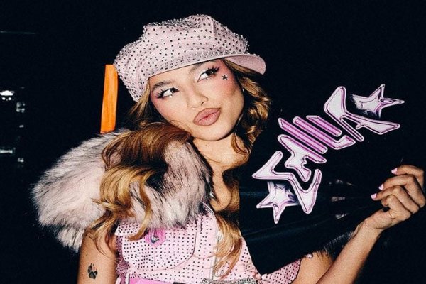 Emilia adelantó su nuevo single “Noviogangsta” con un video