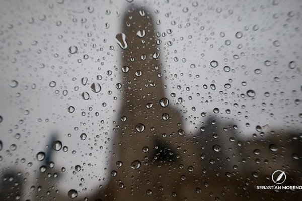 Un lunes pasado por agua en Rosario: se esperan tormentas durante toda la jornada