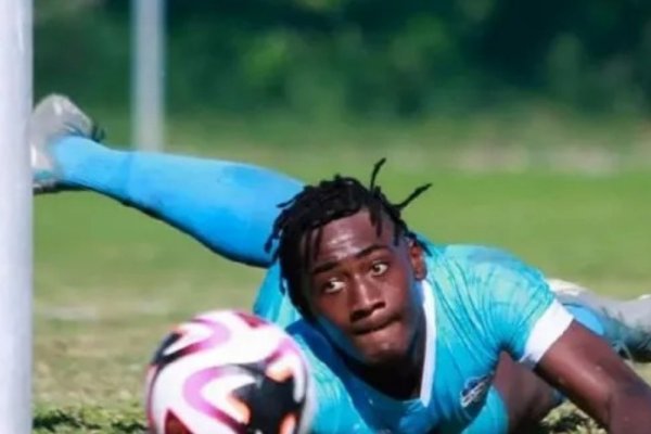 Inédito: Un jugador de 14 años debutó con la Selección Mayor