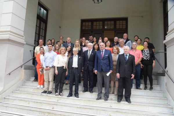 Vicegobernación homenajeó al reino de España