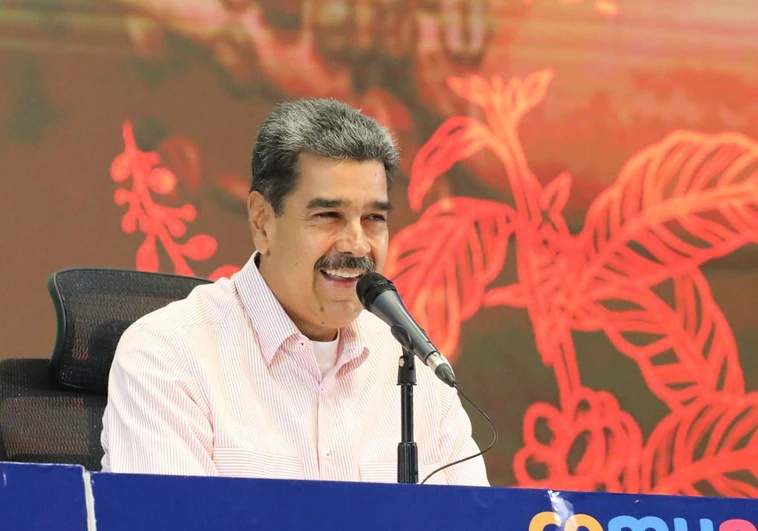 Maduro acusa a María Corina Machado de escapar a España y ella lo niega: «Estoy aquí en Venezuela»