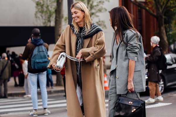 De todas las novedades que llegaron ayer a Zara hay 5 accesorios que parecen de una firma de lujo