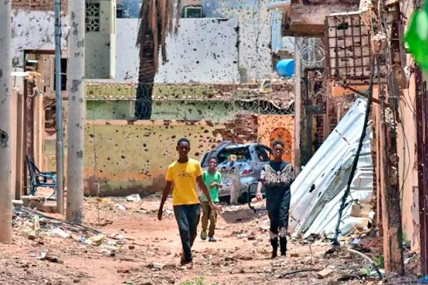 Un ataque aéreo contra una mezquita deja al menos 31 muertos en centro de Sudán