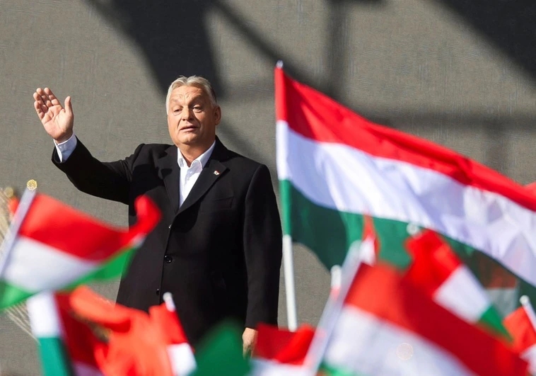 Orbán acusa a la UE de intentar derrocar su gobierno para instalar uno «títere»