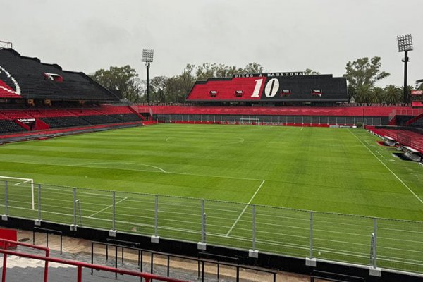 A pesar de la lluvia, Boca enfrenta al Lobo por la Copa Argentina en el Coloso