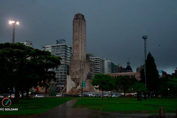 Sigue la alerta naranja por tormentas en Rosario: se espera hasta cien milímetros de lluvia