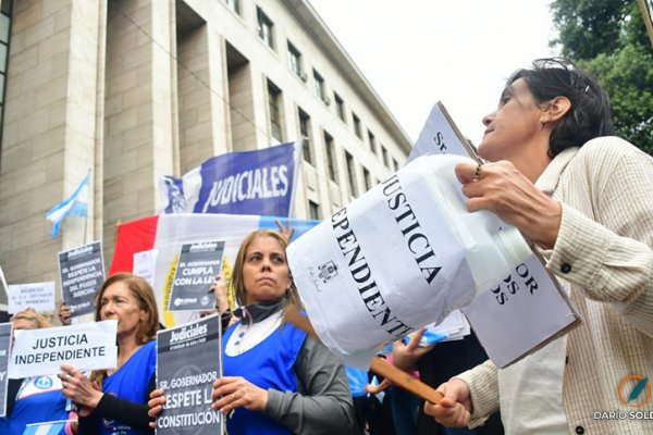 Los trabajadores judiciales atraviesan un nuevo paro: “Nos quieren quitar derechos”