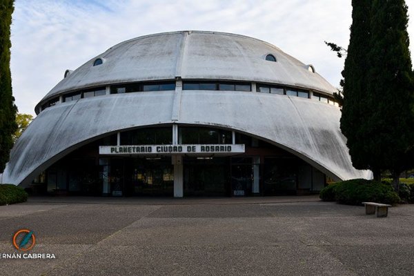 Rosario Sin Secretos: de Cosmos al parque Urquiza o de cómo “tocar el Cielo con las manos”