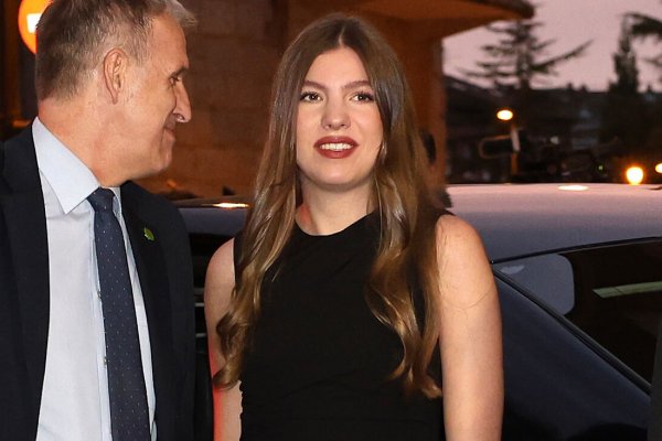 Todos hablan del vestido de Letizia pero nosotras nos fijamos en los ideales zapatos de Sofía