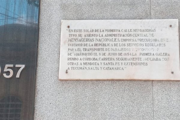 Rosario sin secretos: “mensajes” de la historia urbana, de la “navidad” a la “restauración”