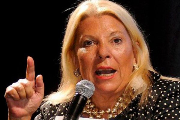 Carrió, sobre Milei: «Habla de la libertad y él no es libre»