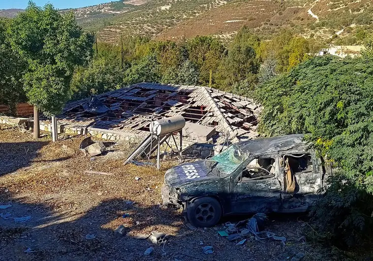 Mueren tres periodistas en un bombardeo de Israel contra un hotel en el sureste de Líbano