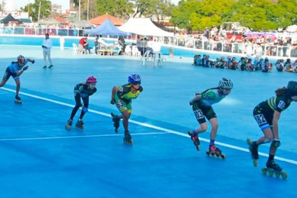 El Campeonato Provincial de patín carrera se desarrolla en Rosario