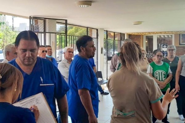 Corrientes: principio de acuerdo en el Hospital Escuela, pero las demandas se multiplican en otros nosocomios