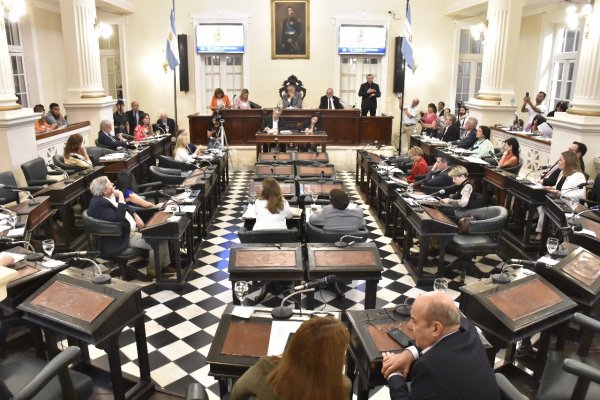 DIPUTADOS! Otorgan media sanción a la Economía Circular en la provincia