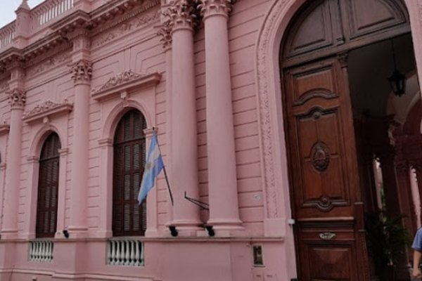 HAY PLATA! El Gobierno de Corrientes amplió los topes para contratación directa y licitaciones