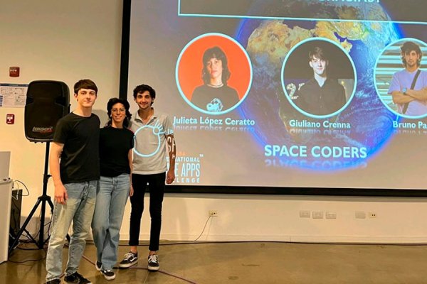 Alumnos de la UNR ganaron una competencia de la Nasa y competirán a nivel mundial