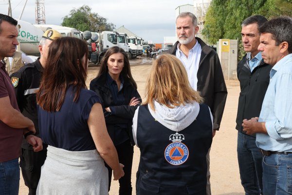 Los reyes don Felipe y doña Letizia visitan Valencia tras la tragedia provocada por la DANA