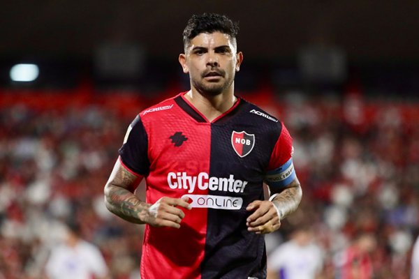 Newell’s repite errores defensivos y pierde ante Huracán por 1 a 0