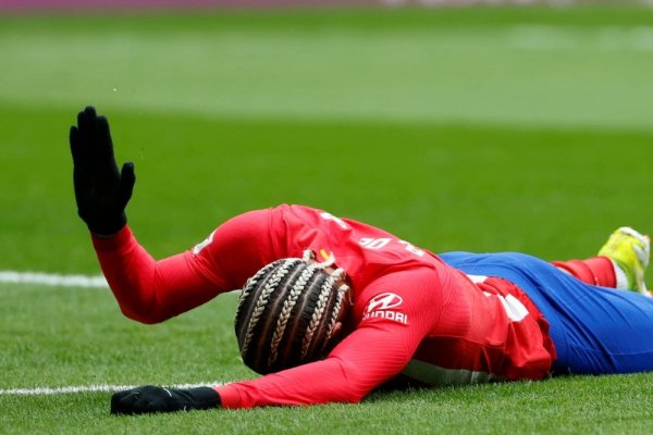 De Paul le contestó a los hinchas de Atlético Madrid que lo silbaron: 