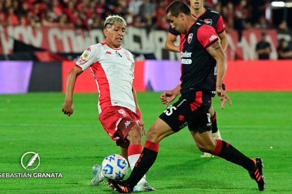 Newell’s se defiende mal y pierde ante Huracán por 3 a 1