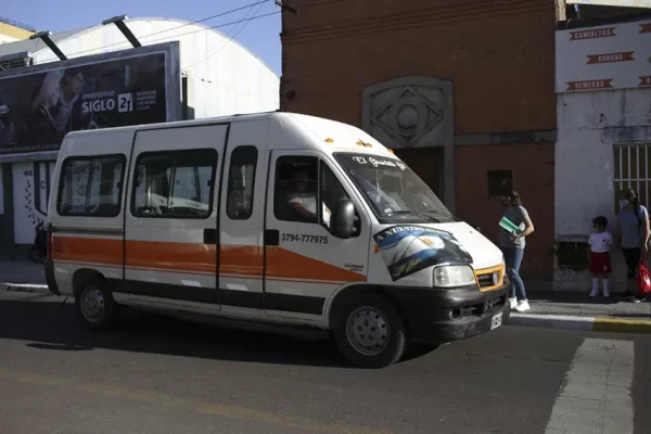 Sexta suba del año: la cuota del transporte escolar ya supera los $ 50.000