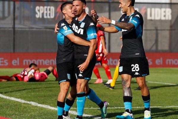 Racing se hizo fuerte ante Barracas Central como visitante