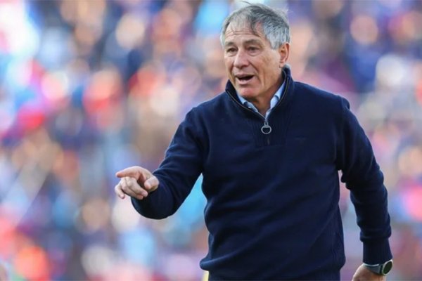 Ariel Holan fue confirmado como nuevo técnico de Rosario Central