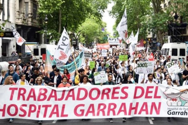 Trabajadores del Garrahan realizarán este viernes un paro por diez horas