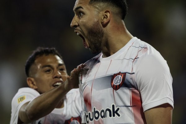 San Lorenzo pegó como visitante ante Rosario Central y sigue sumando