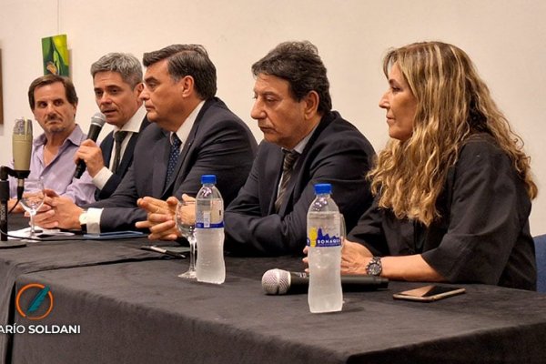 Jueces y fiscales denunciaron que en Santa Fe “corre riesgo” la independencia del Poder Judicial