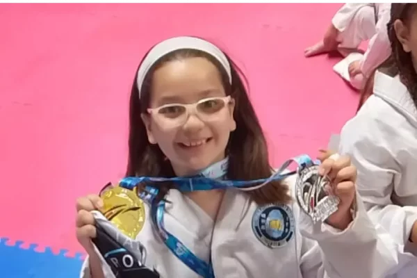 Es correntina, tiene 8 años y es campeona panamericana