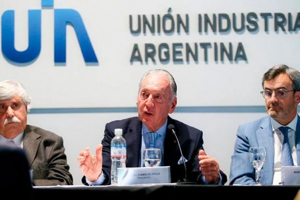 Ante la pérdida de 30 mil empleos, la UIA advirtió el peligro de una apertura indiscriminada de las importaciones