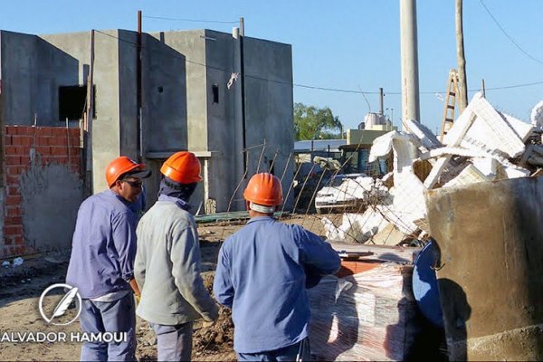 Los trabajadores de la construcción lograron un aumento trimestral del 12,48 % más un bono de 150.000 pesos