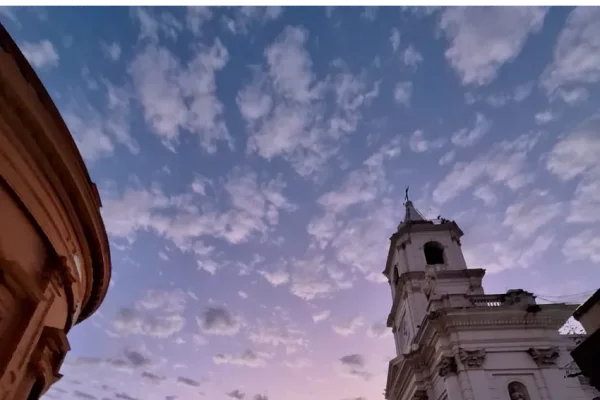 Hoy habrán cielo nublado con máxima de 29ºC en Corrientes