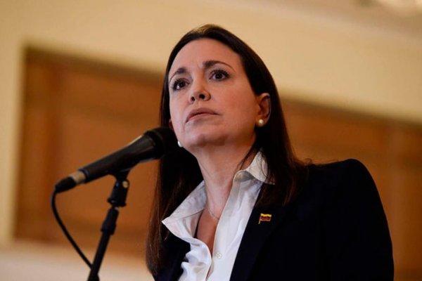 Fiscalía de Venezuela inició una investigación penal contra Corina Machado por traición a la patria